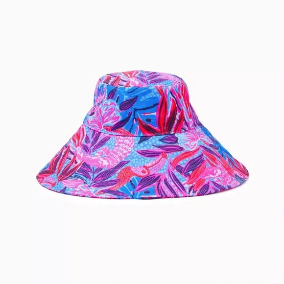 ✨NWOT Lilly Pulitzer Sun Hat NWOT Lilly Pulitzer Sun Hat Ruby Red Wild Times | eBay main image 4